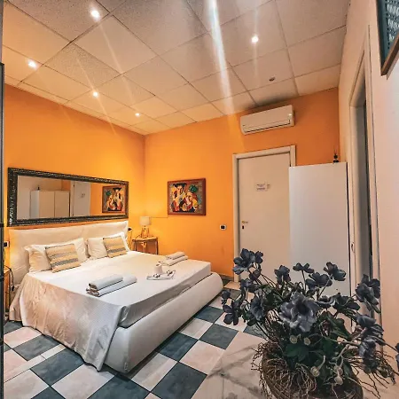 Pensión Du Monde Cagliari