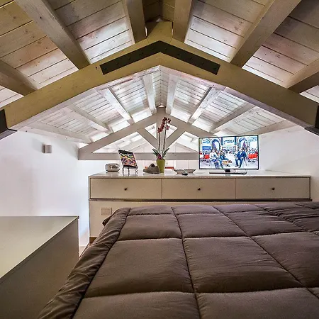 Du Monde Pensionat Cagliari